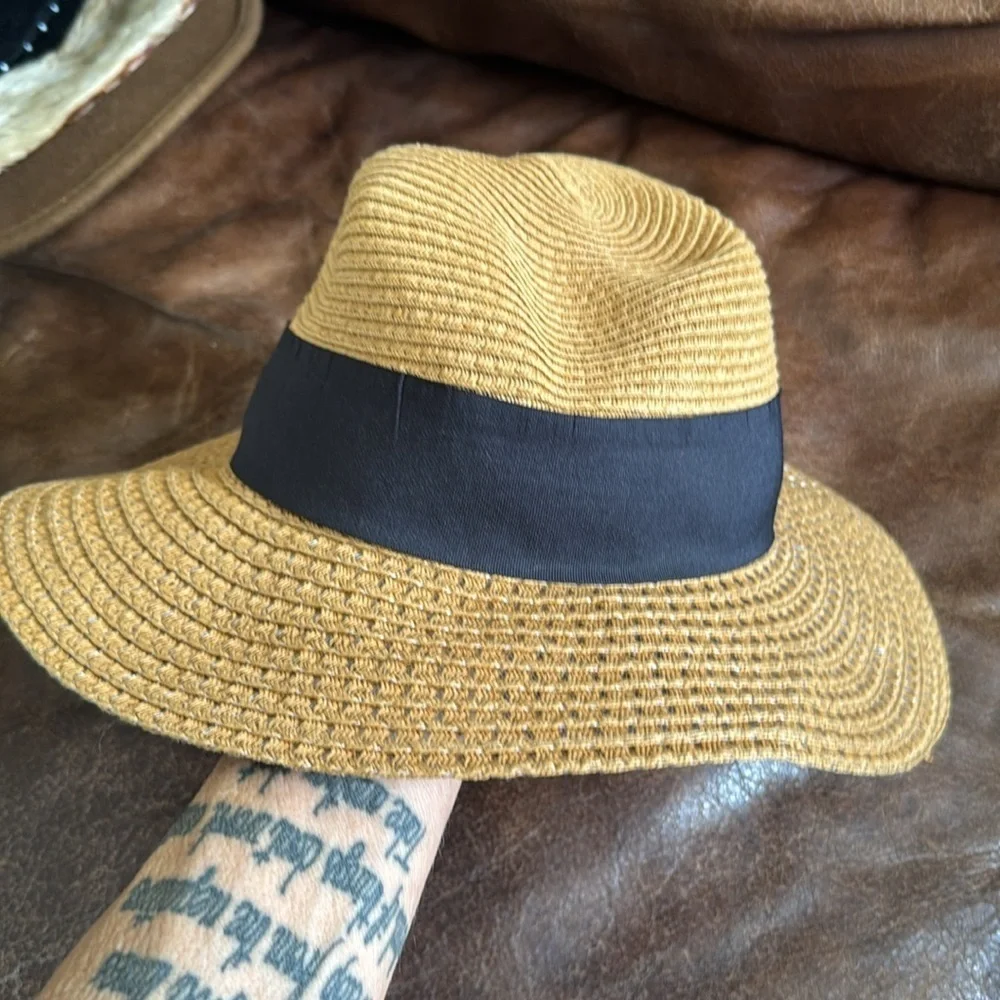 Nordstrom Straw Fedora Hat with Black Band
